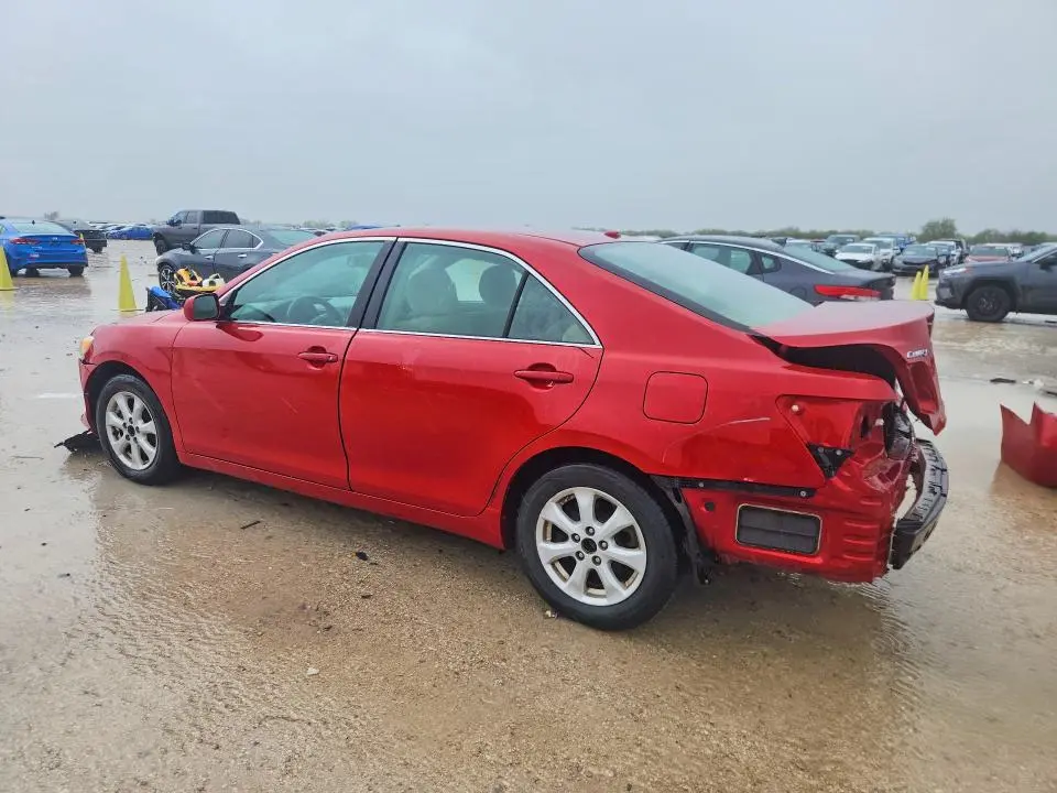 2011 TOYOTA CAMRY LE  