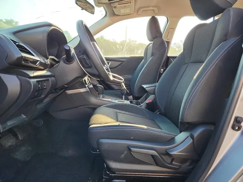 2021 SUBARU FORESTER   