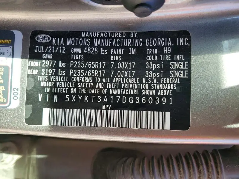 2013 KIA SORENTO LX  