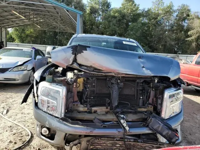 2019 NISSAN TITAN SV  