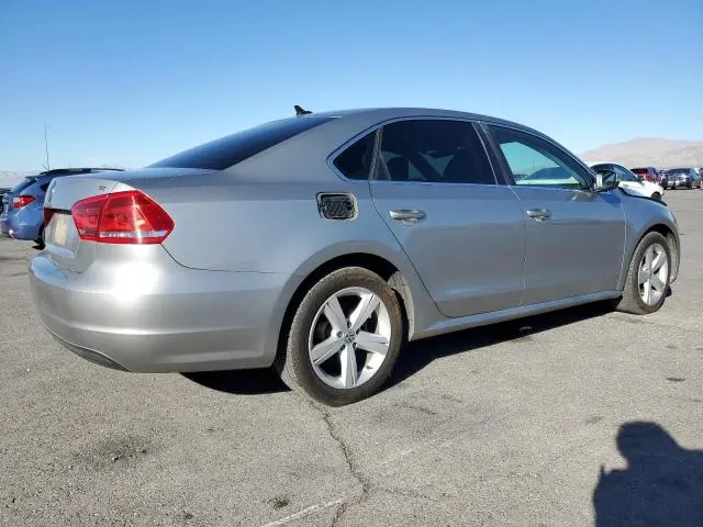 2014 VOLKSWAGEN PASSAT SE  