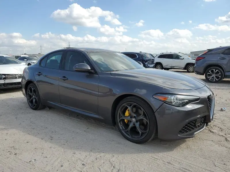 2019 ALFA ROMEO GIULIA TI  