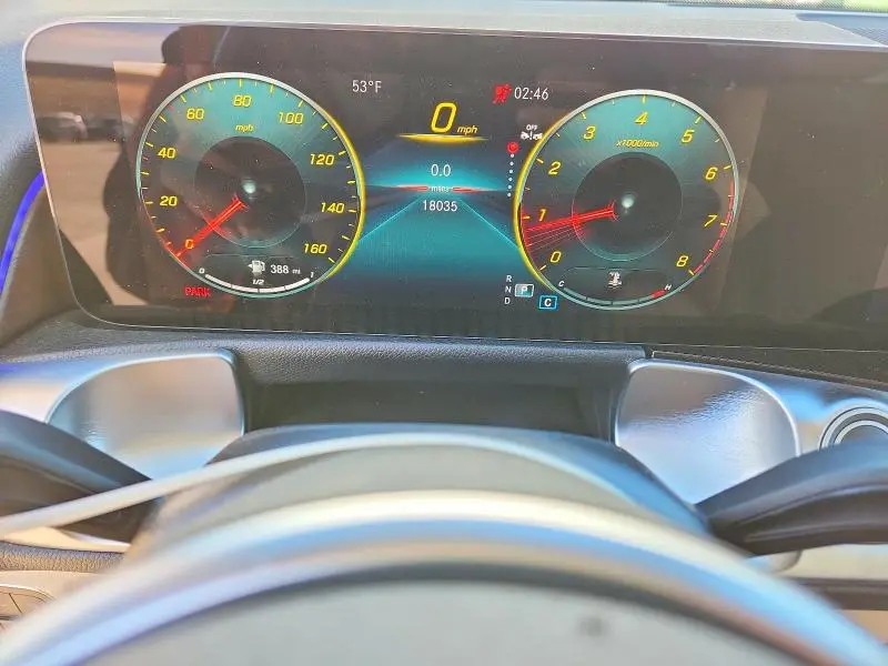 2023 MERCEDES-BENZ GLB 250 4MATIC  