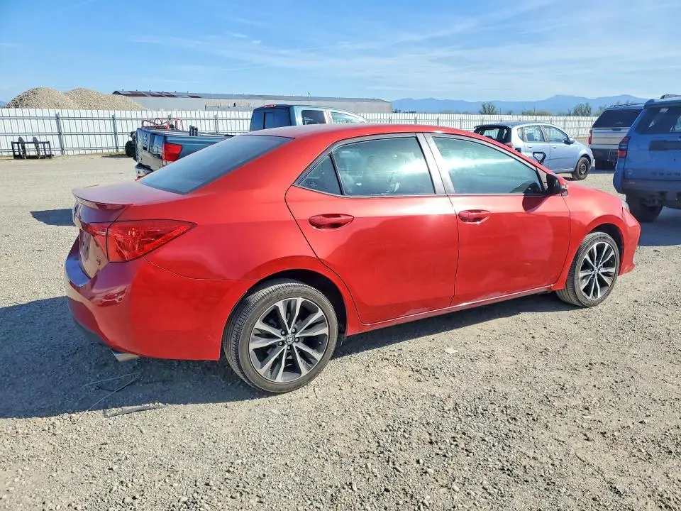 2019 TOYOTA COROLLA SE  