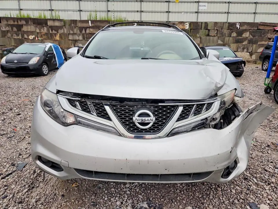 2011 NISSAN MURANO S  