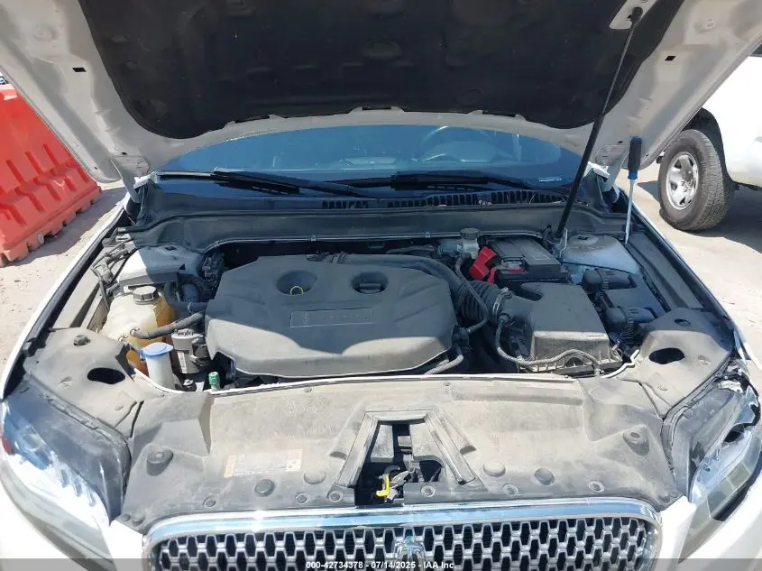 2017 LINCOLN MKZ RESERVE