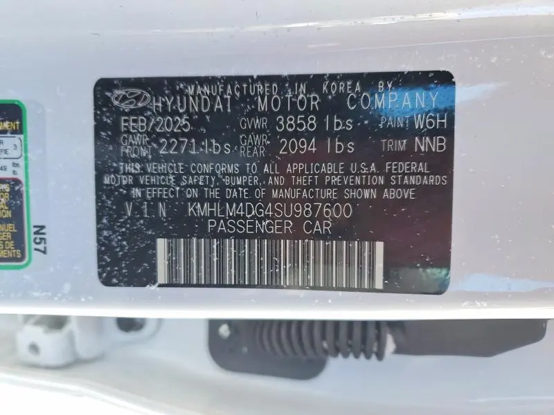 2025 HYUNDAI ELANTRA SEL SPORT  