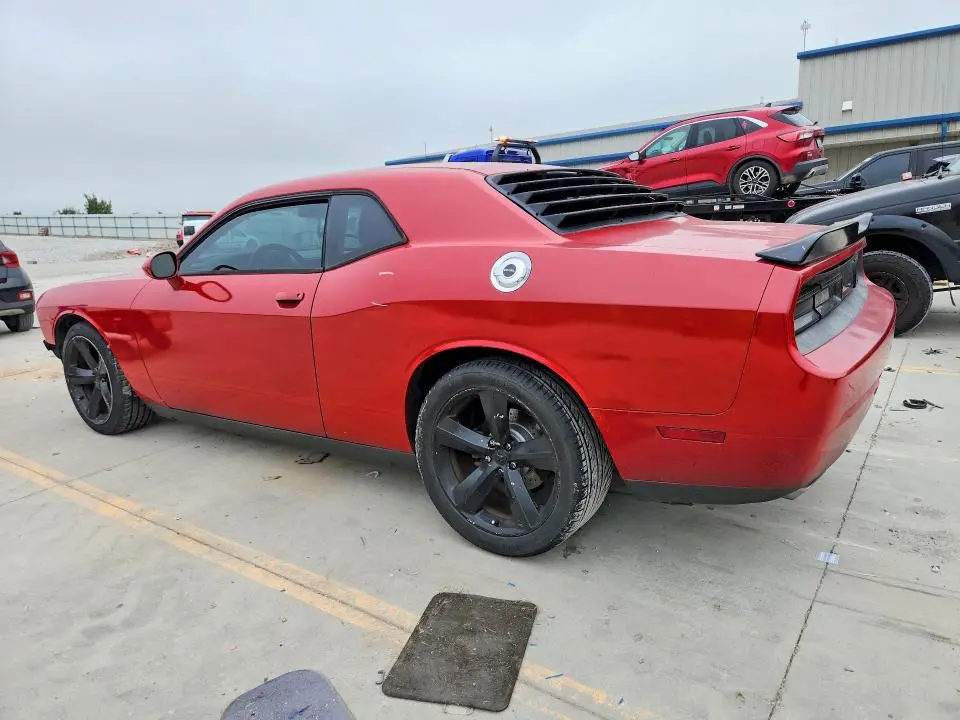 2013 DODGE CHALLENGER SXT  