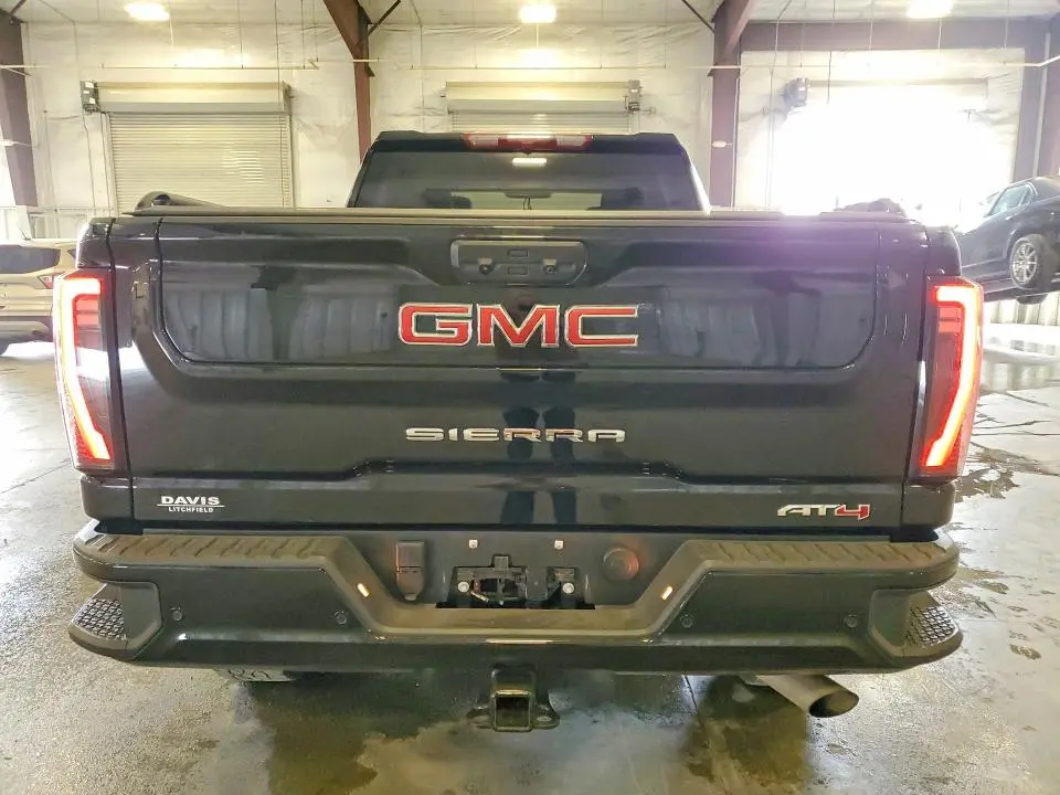 2024 GMC SIERRA K3500 AT4  
