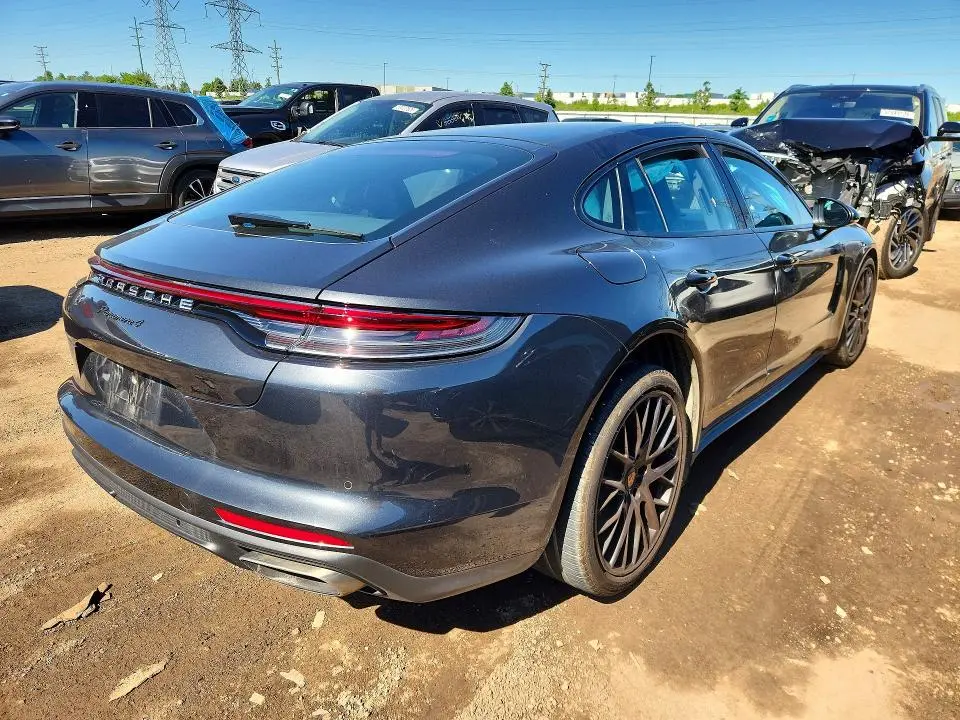 2021 PORSCHE PANAMERA BASE  