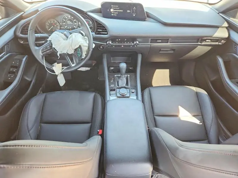 2024 MAZDA 3 PREFERRED  