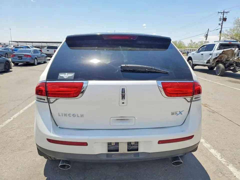 2011 LINCOLN MKX   