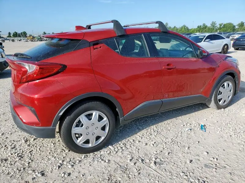 2020 TOYOTA C-HR XLE  