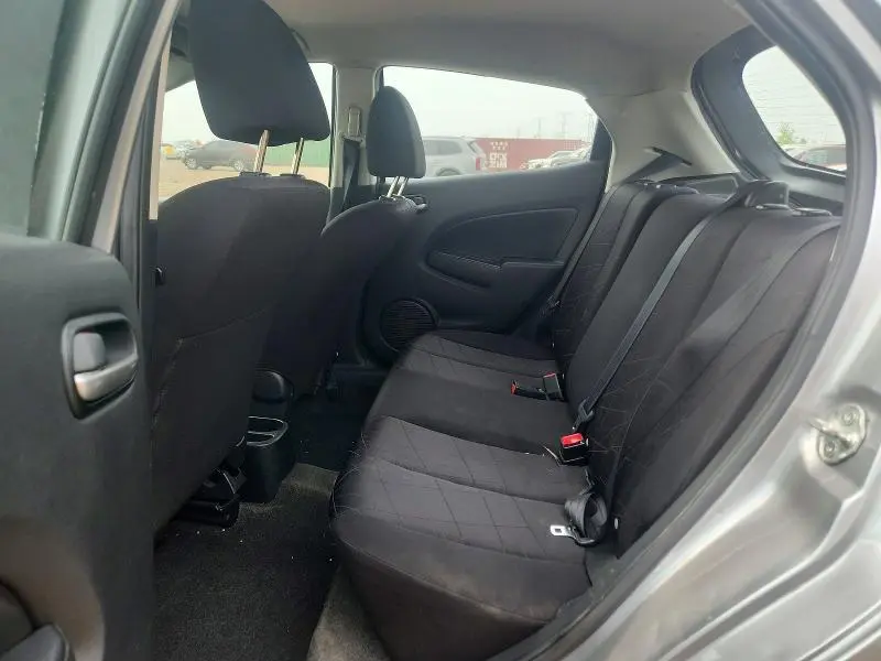2012 MAZDA MAZDA2   
