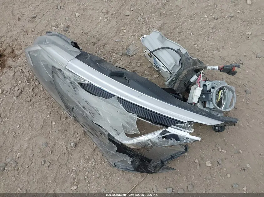 2020 NISSAN ALTIMA SR FWD