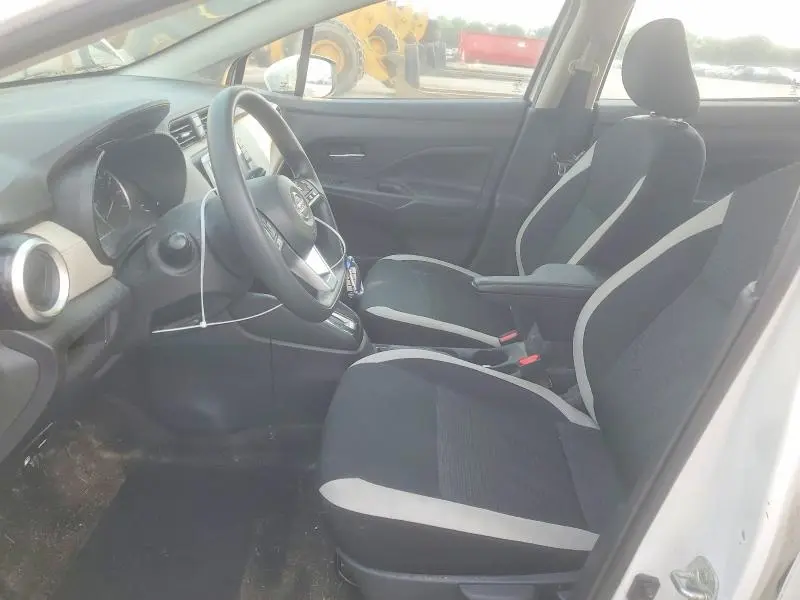 2020 NISSAN VERSA SV  