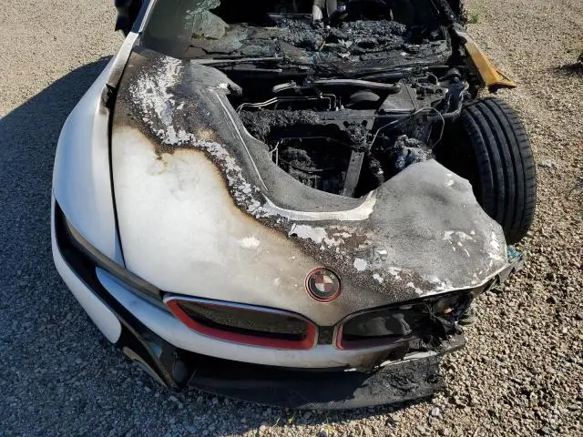 2016 BMW I8   