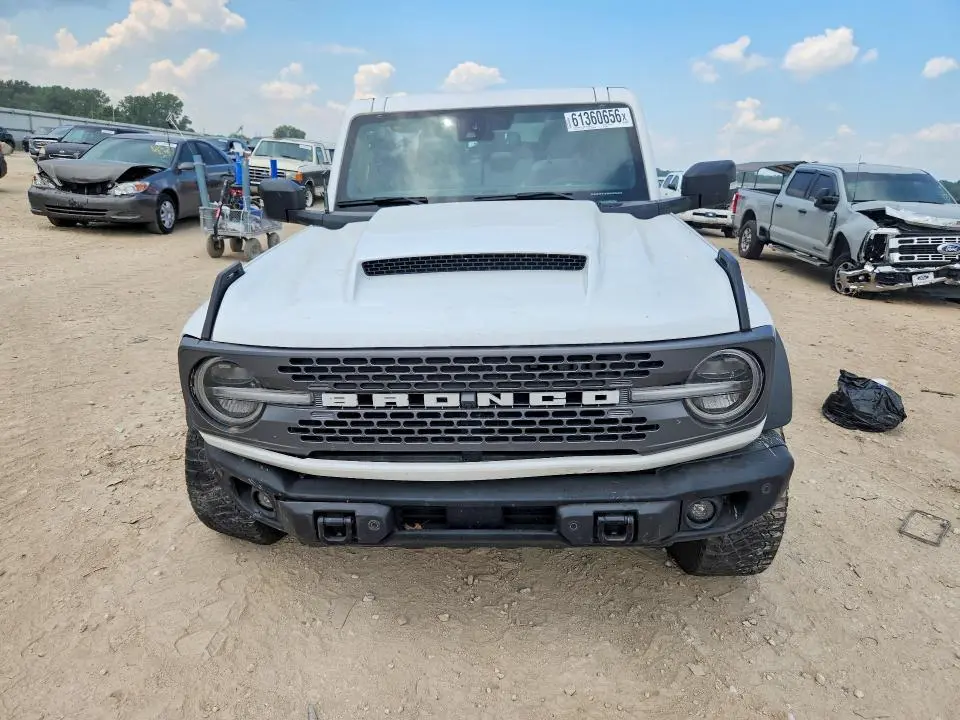 2023 FORD BRONCO BASE  