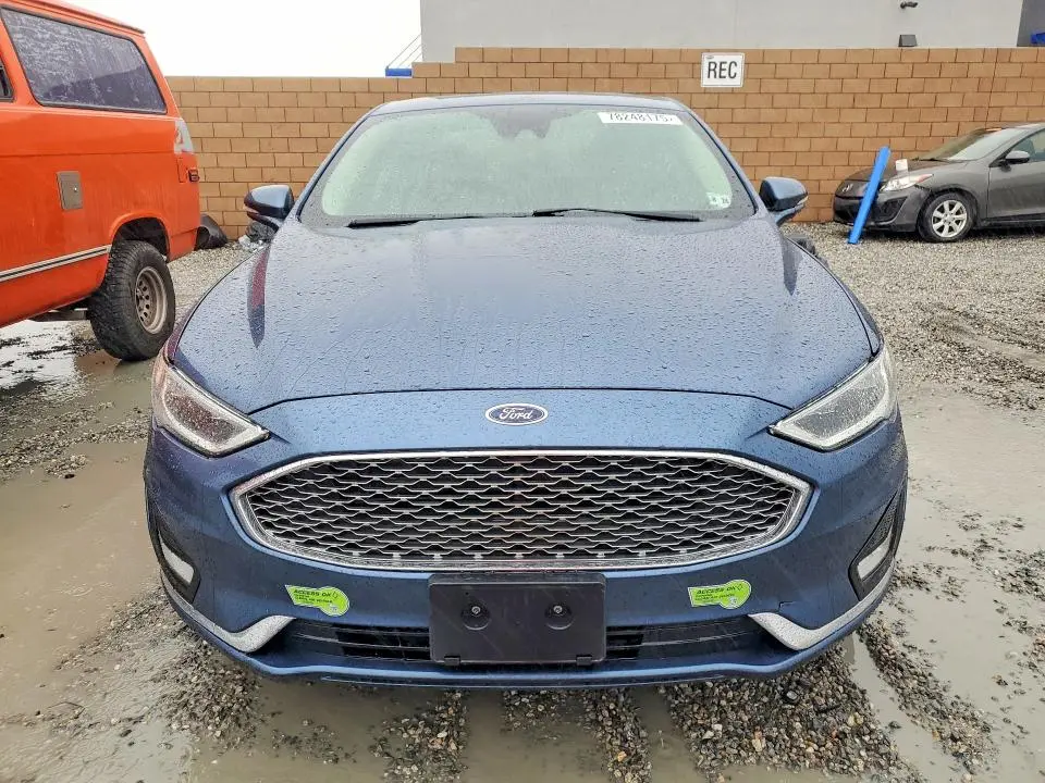 2019 FORD FUSION TITANIUM  