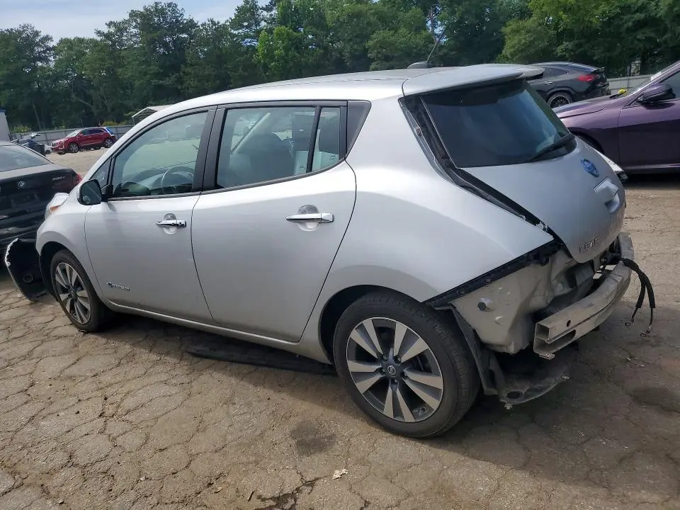 2016 NISSAN LEAF SV  