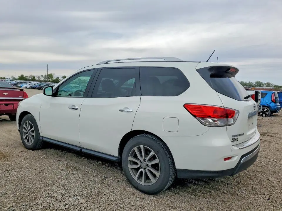 2013 NISSAN PATHFINDER S  