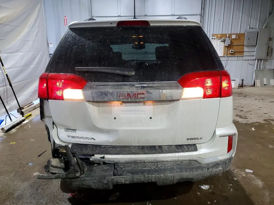 2017 GMC TERRAIN SLE  