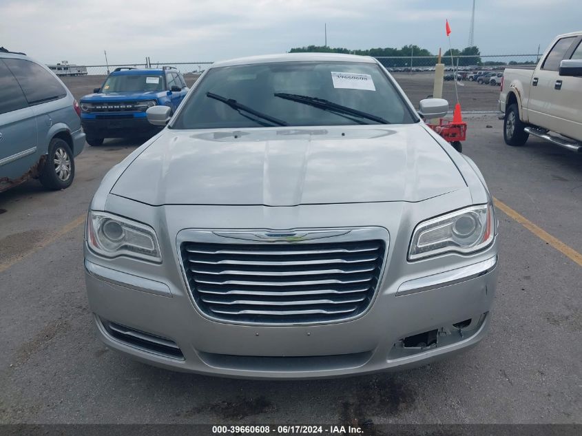 2012 CHRYSLER 300  