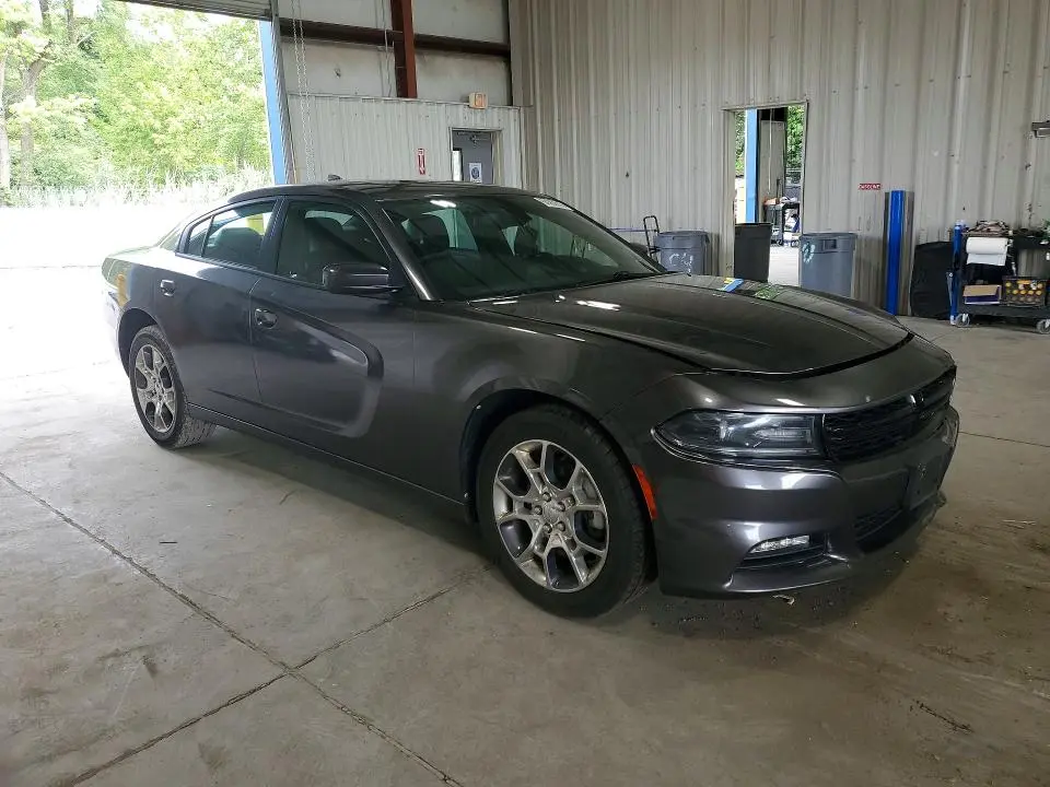 2015 DODGE CHARGER SXT  