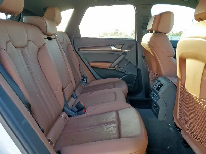 2023 AUDI Q5 E PREMIUM PLUS 55  