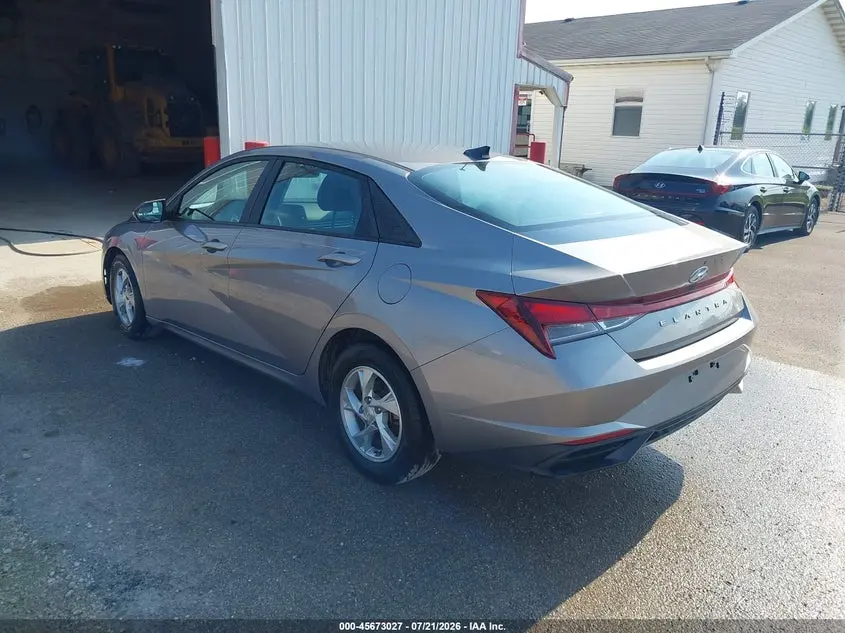 2023 HYUNDAI ELANTRA SE