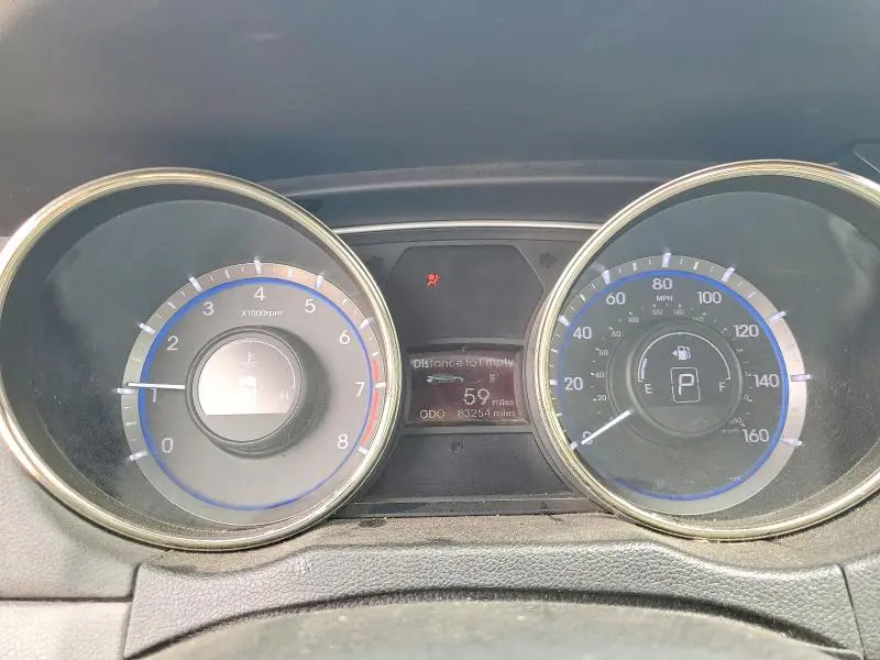 2012 HYUNDAI SONATA GLS  