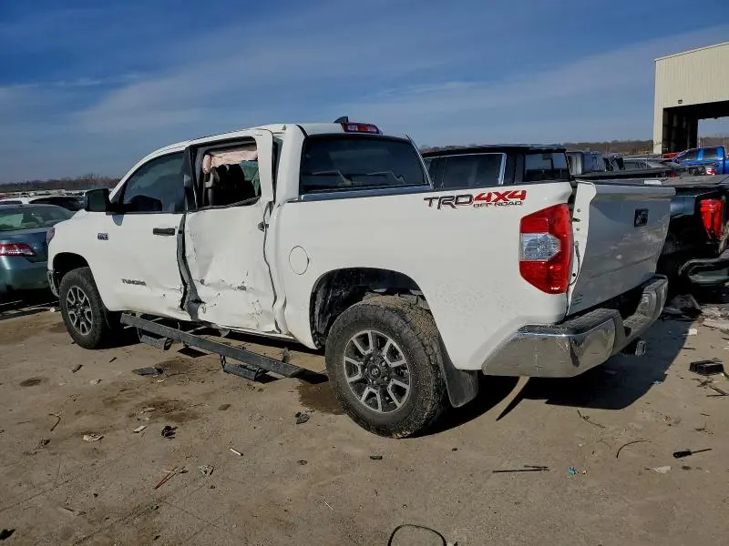 2020 TOYOTA TUNDRA CREWMAX SR5  