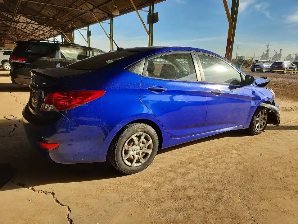 2012 HYUNDAI ACCENT GLS  