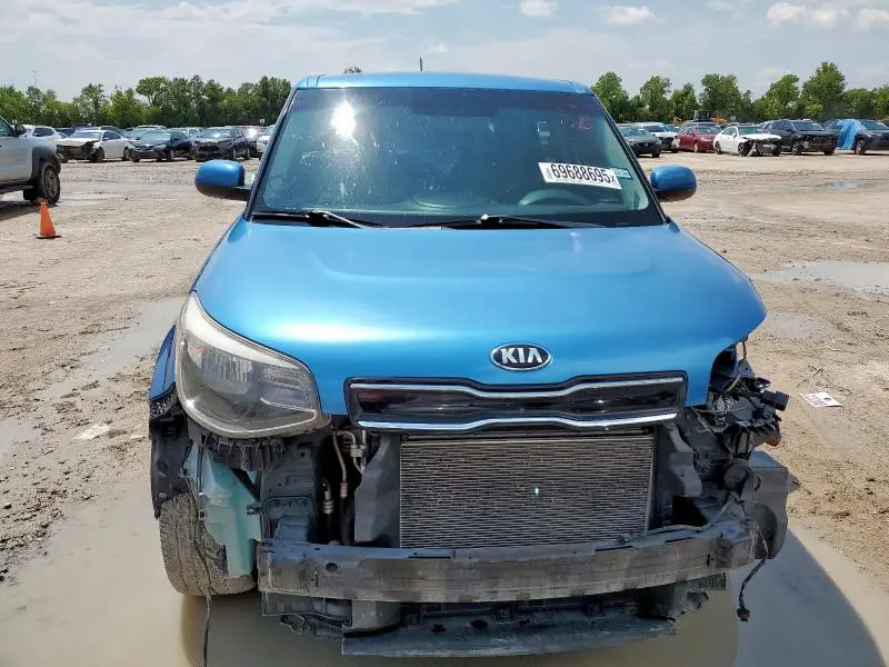 2019 KIA SOUL +  