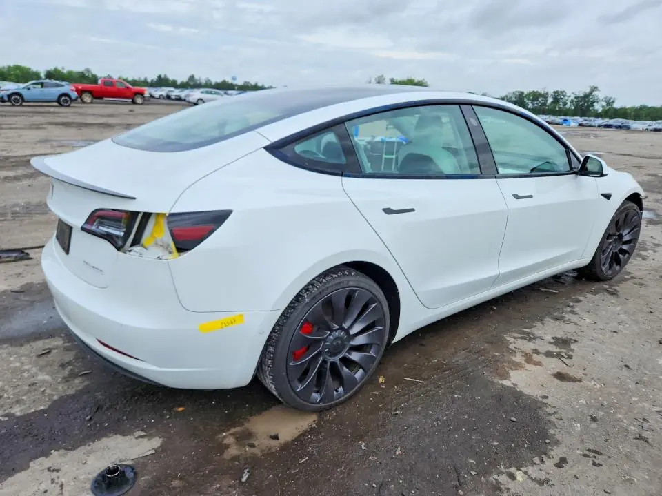 2021 TESLA MODEL 3   