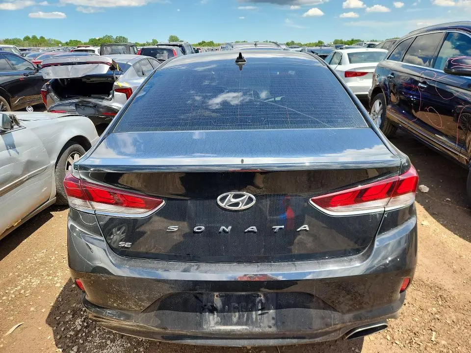 2018 HYUNDAI SONATA SE  
