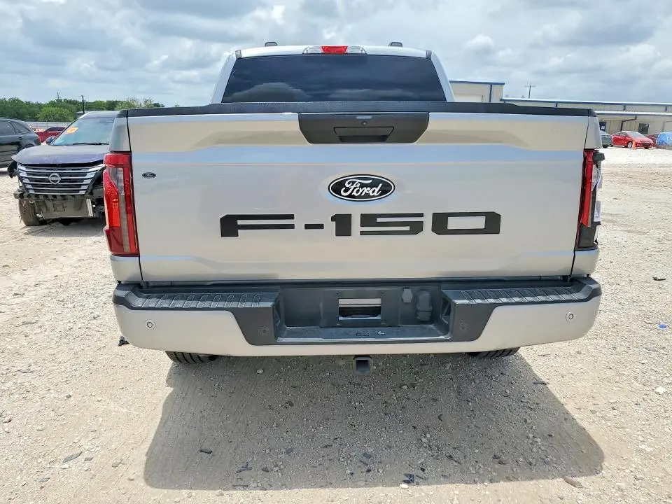 2024 FORD F150 STX  