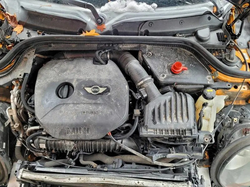 2017 MINI COOPER S  