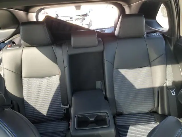 2020 TOYOTA RAV4 XSE