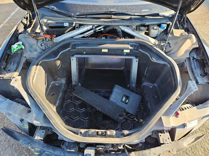 2014 TESLA MODEL S   