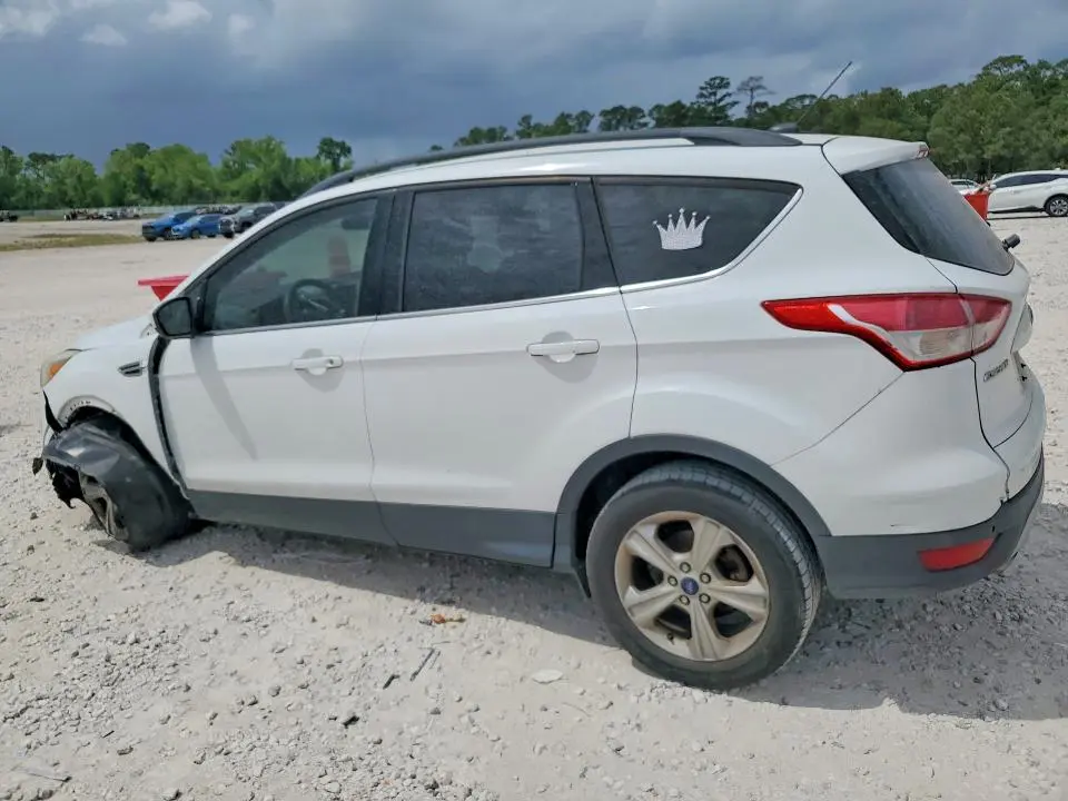2016 FORD ESCAPE SE  