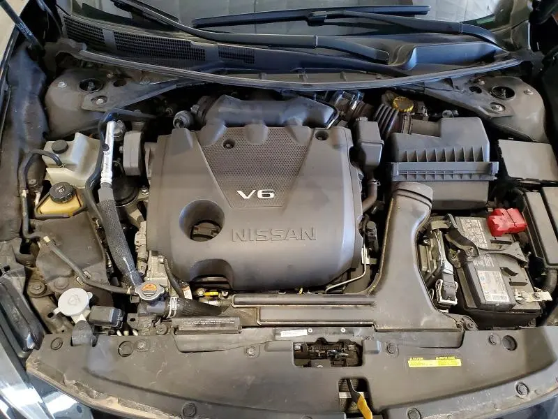 2022 NISSAN MAXIMA SV  