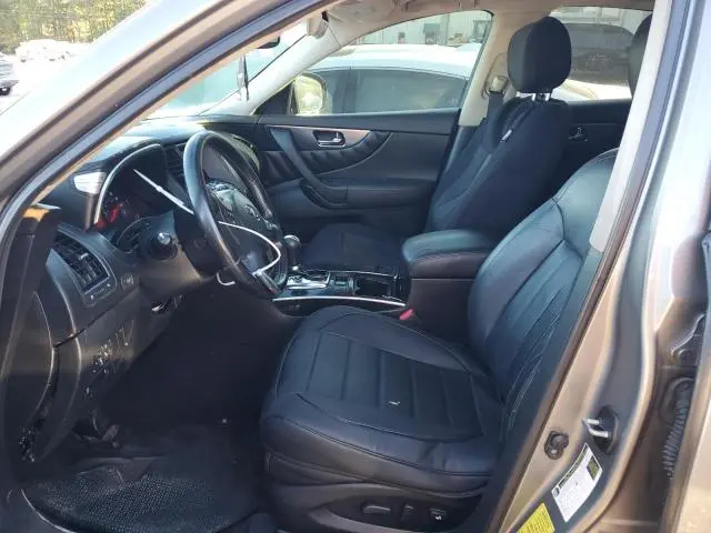 2011 INFINITI FX35   
