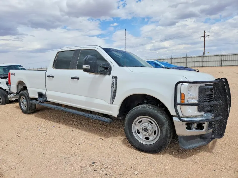 2024 FORD F250 SUPER DUTY  