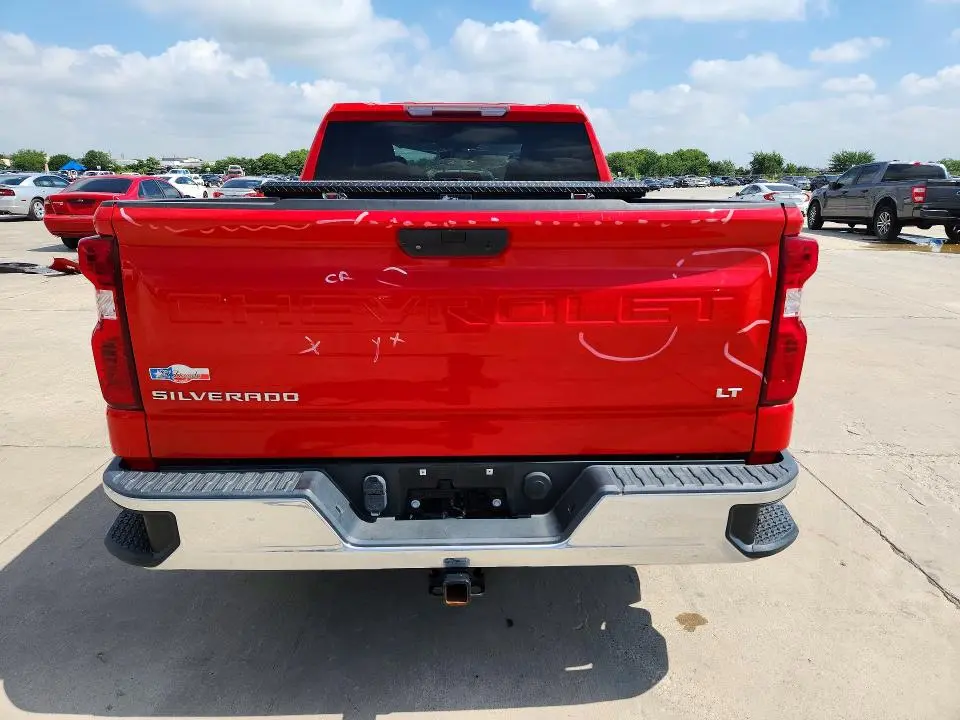 2019 CHEVROLET SILVERADO C1500 LT  
