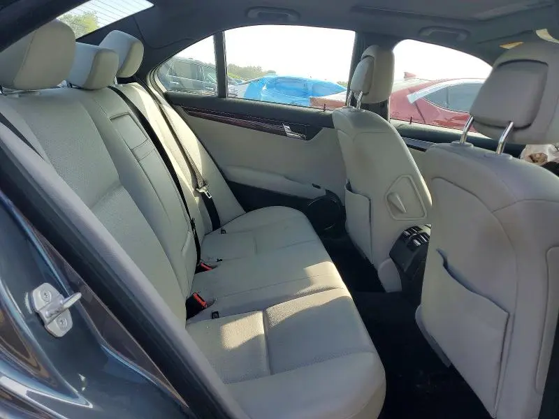 2011 MERCEDES-BENZ C 300 4MATIC  