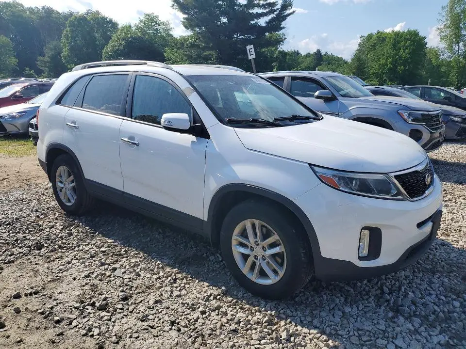 2015 KIA SORENTO LX  