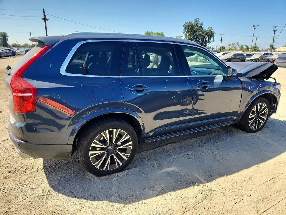 2020 VOLVO XC90 T5 MOMENTUM  