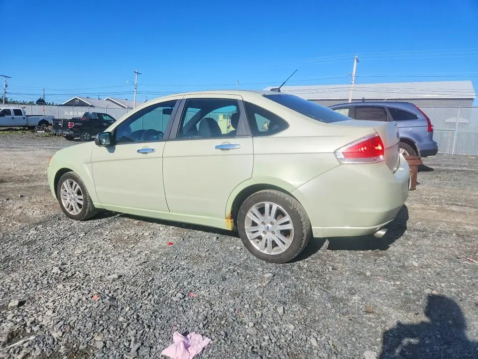 2010 FORD FOCUS SEL  