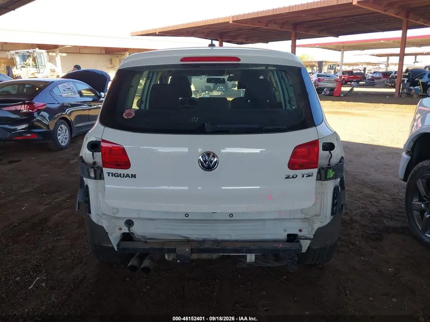 2012 VOLKSWAGEN TIGUAN S